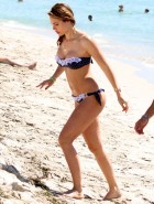 Awesome Ilary Blasi Bikini Booty
